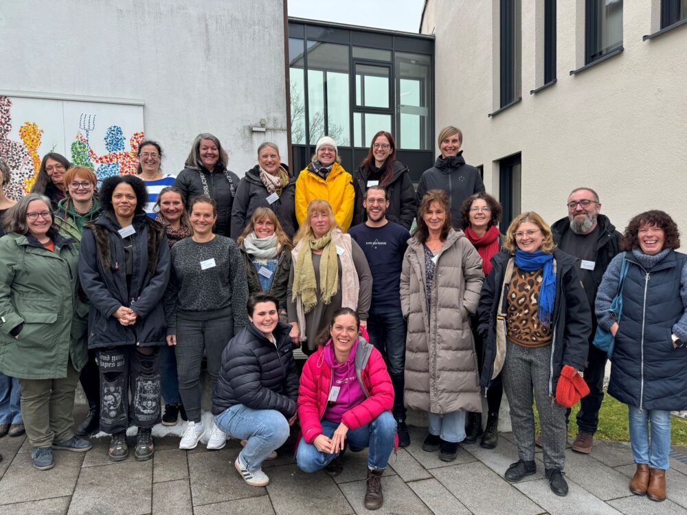 Gruppenbild der Teilnehmer und Teilnehmerinnen an dem Seminar Psychische Gesundheit